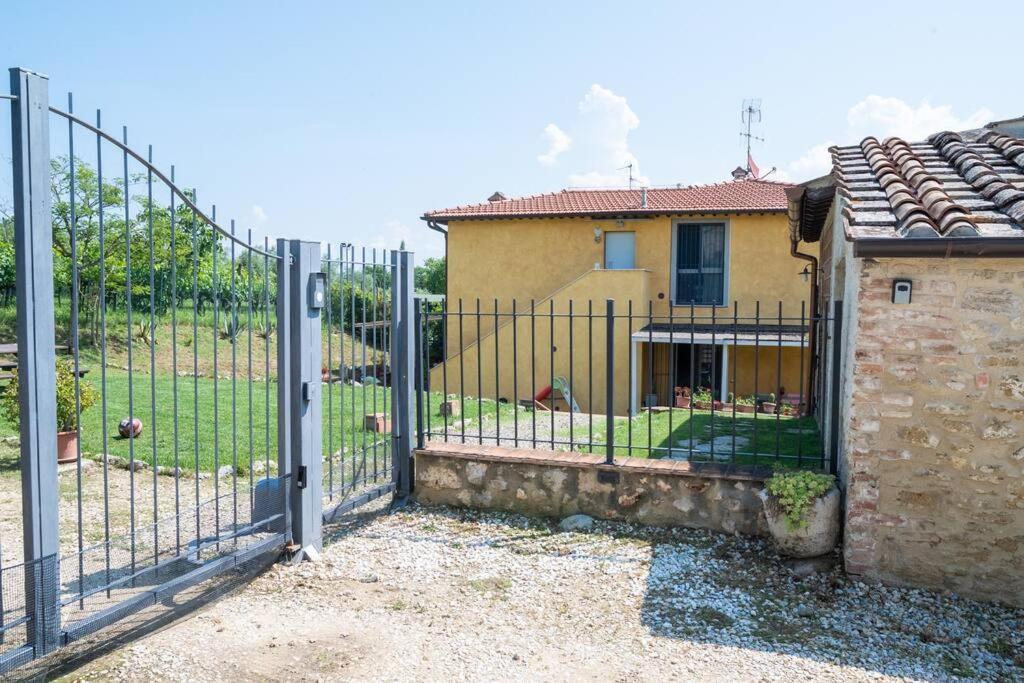 Appartamento Il Poggino Колле-ді-Валь-д'Ельса Екстер'єр фото